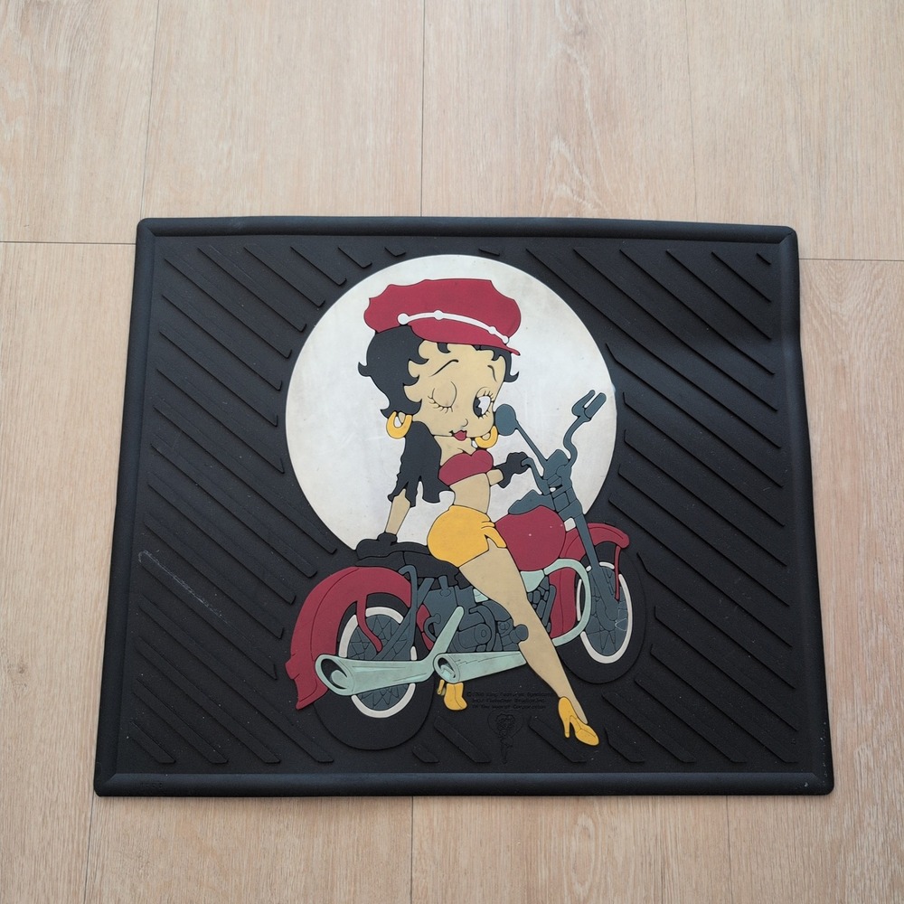 Vintage 1996 Betty Boop Motorcycle Rubber Car Floor Mat Biker Winking 17x13